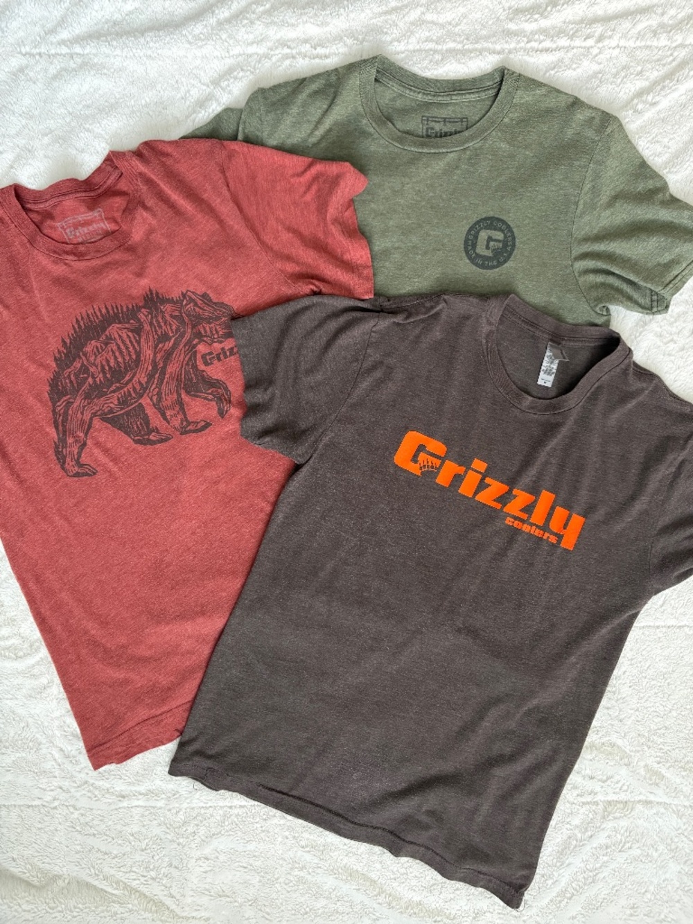 Grizzly Coolers Graphic Tees (Bundle of 3) - Size Medium